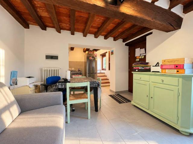 Villa in vendita a Carpaneto Piacentino PC
