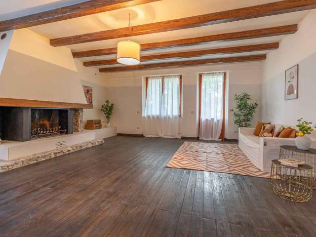 Villa in vendita a Carpegna PU