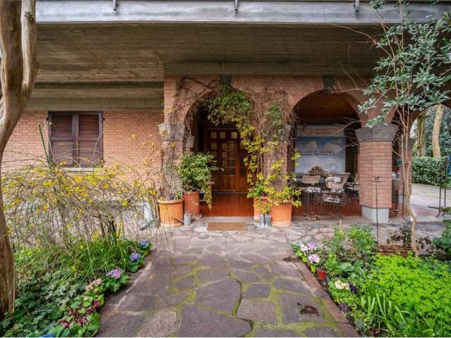 Villa in vendita a Carpi MO
