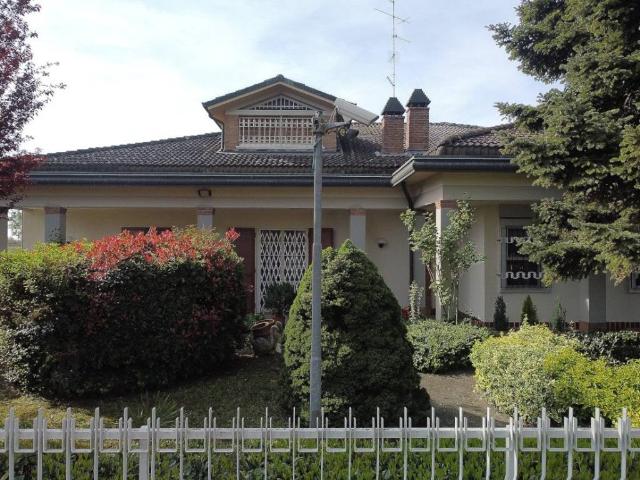 Villa in vendita a Carpi MO