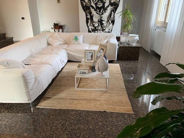 Villa in vendita a Carpi MO