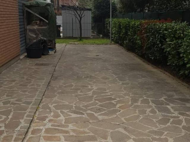 Villa in vendita a Carpi MO