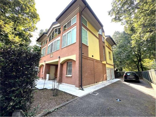 Villa in vendita a Carpi MO