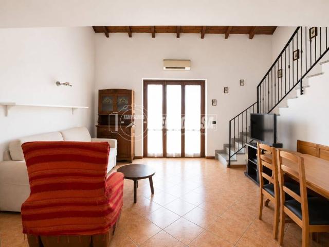 Villa in vendita a Carpignano Sesia NO