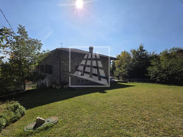 Villa in vendita a Carpineti RE