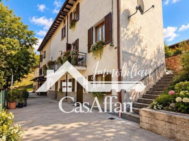 Villa in vendita a Carpineti RE