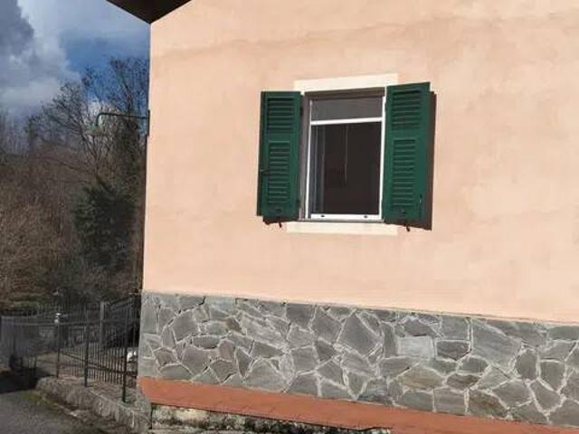 Villa in vendita a Carro SP