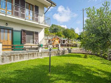 Villa in vendita a Carrodano SP