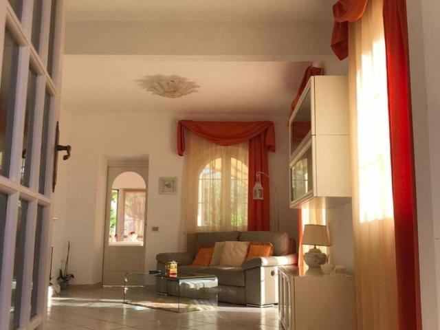 Villa in vendita a Carrara MS