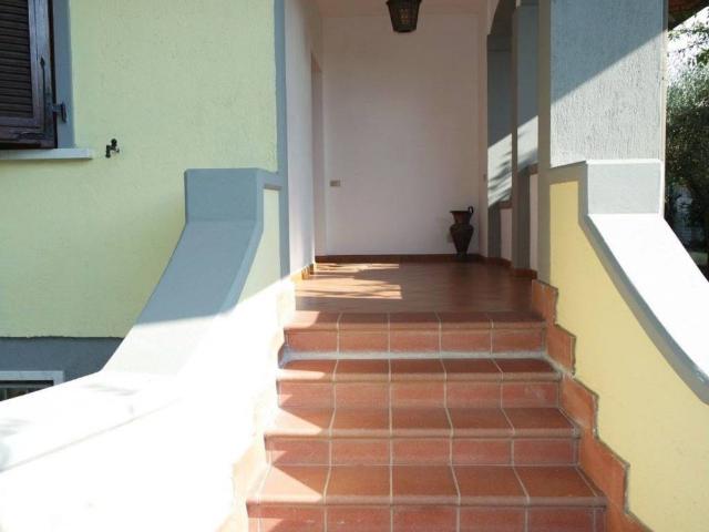 Villa in vendita a Carrara MS