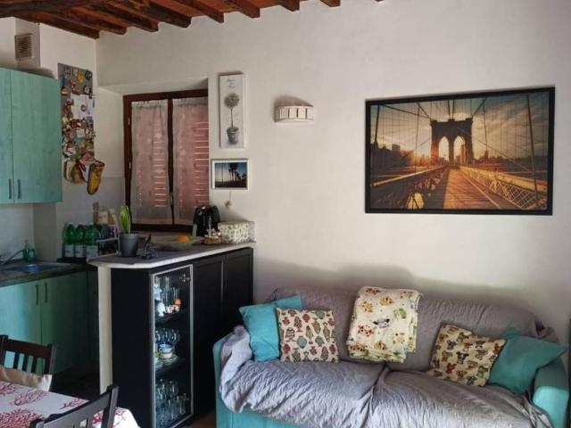 Villa in vendita a Carrara MS