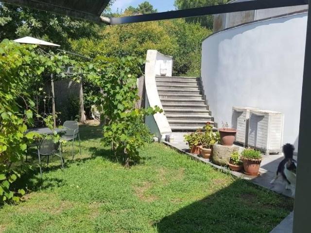 Villa in vendita a Carrara MS