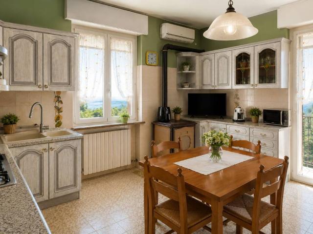 Villa in vendita a Carrù CN