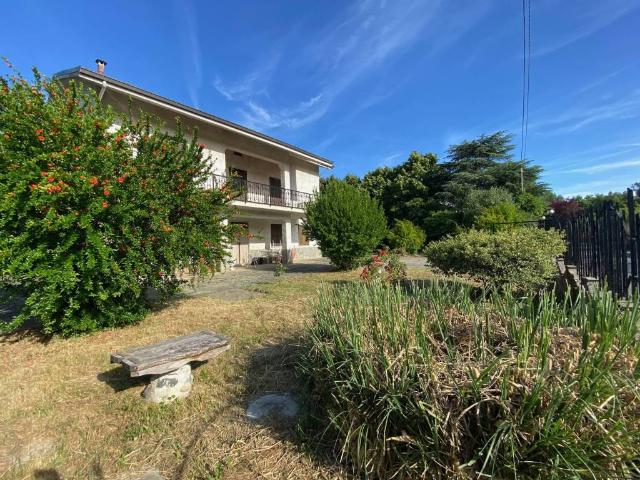 Villa in vendita a Cartosio AL