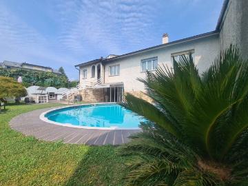 Villa in vendita a Carvico BG