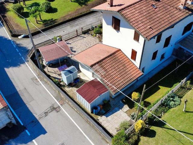 Villa in vendita a Carvico BG
