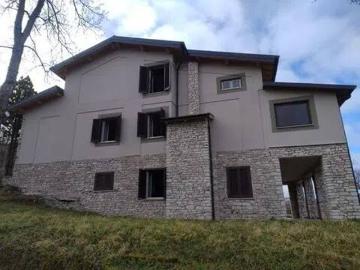 Villa in vendita a Cascia PG