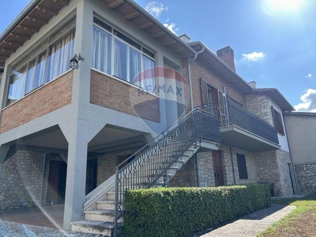 Villa in vendita a Cascia