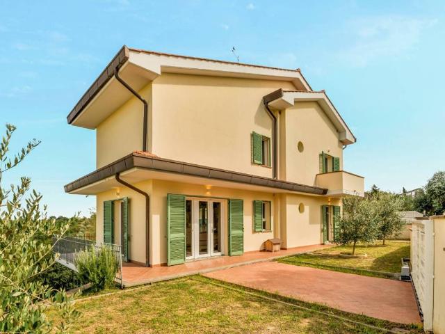 Villa in vendita a Casciana Terme Lari PI