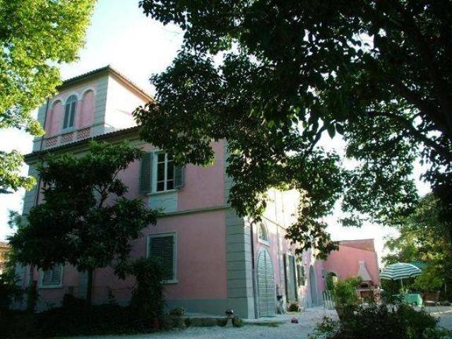 Villa in vendita a Casciana Terme Lari PI