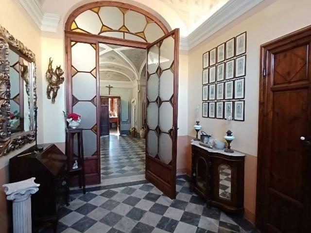 Villa in vendita a Cascina