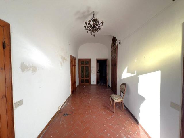 Villa in vendita a Cascina