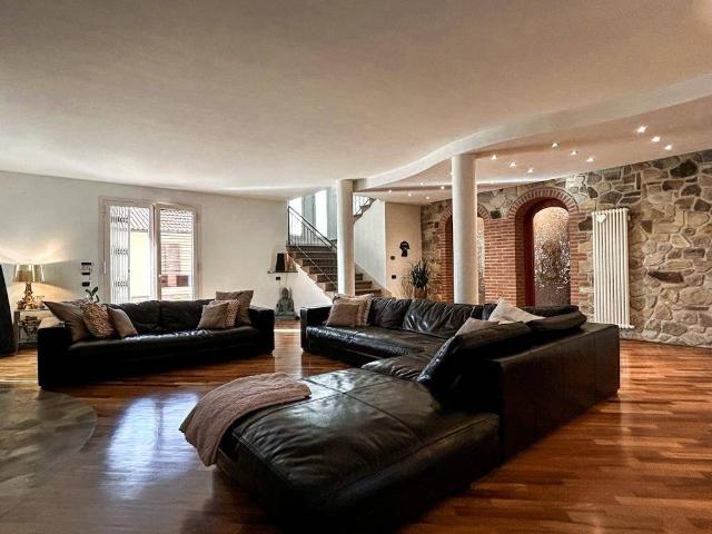 Villa in vendita a Cascina PI
