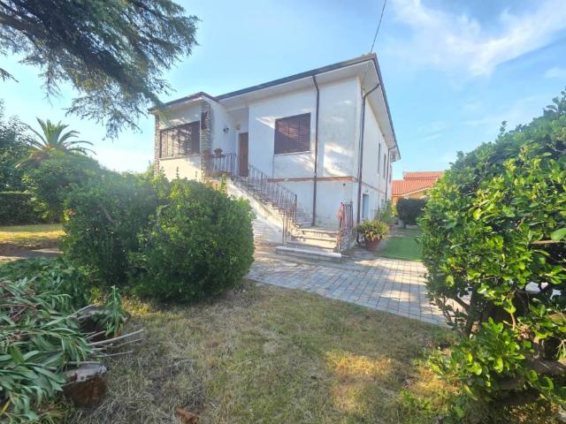 Villa in vendita a Cascina PI