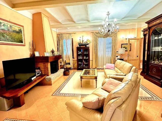 Villa in vendita a Cascina PI