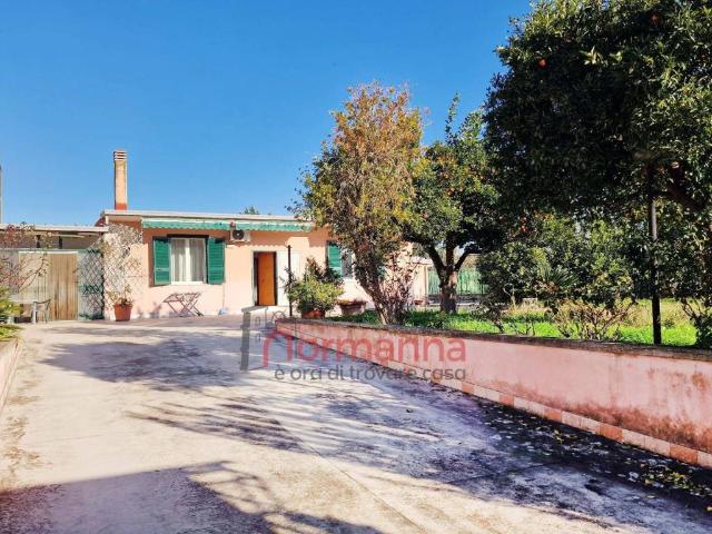 Villa in vendita a Casaluce CE