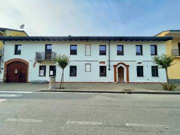Villa in vendita a Casalvolone NO