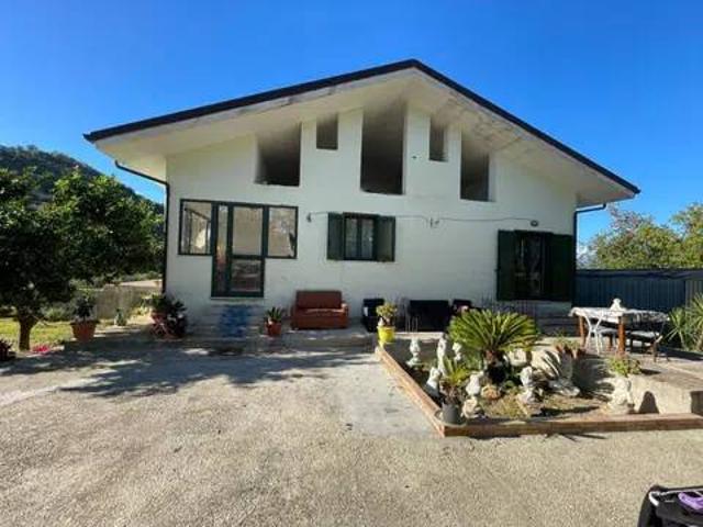 Villa in vendita a Casal Velino SA