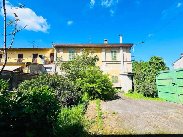 Villa in vendita a Casalbuttano ed Uniti CR