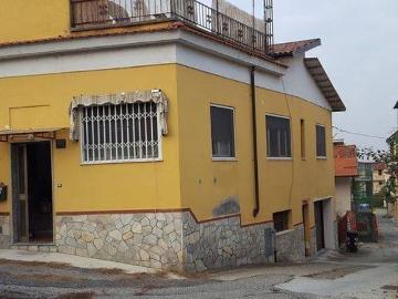 Villa in vendita a Casale Monferrato AL