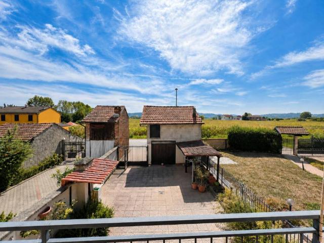 Villa in vendita a Casale Monferrato AL