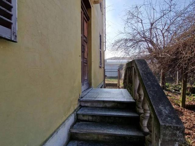 Villa in vendita a Casale Monferrato AL