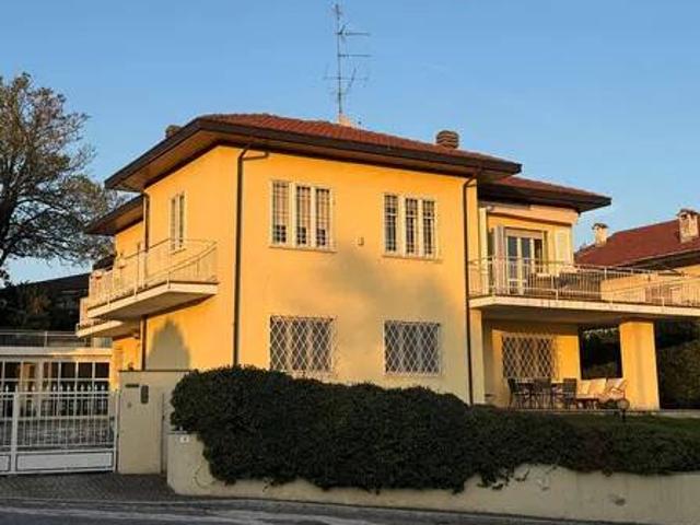 Villa in vendita a Casale Monferrato AL