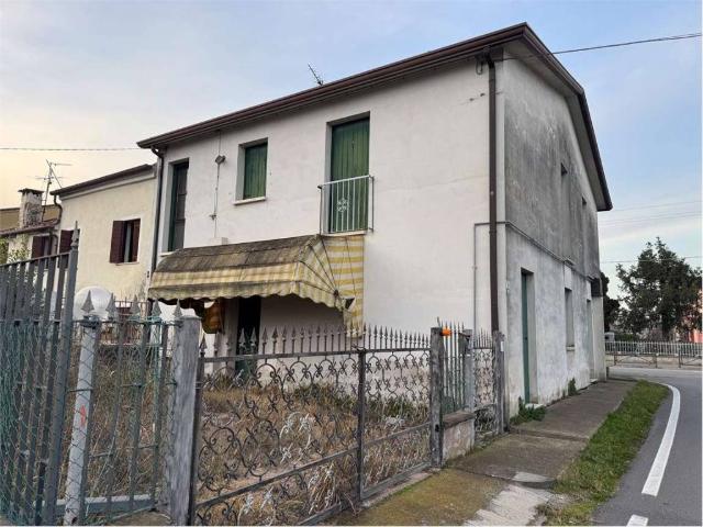 Villa in vendita a Casale di Scodosia PD