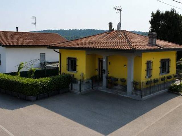 Villa in vendita a Casale Litta VA