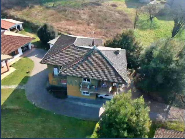 Villa in vendita a Casale Litta VA