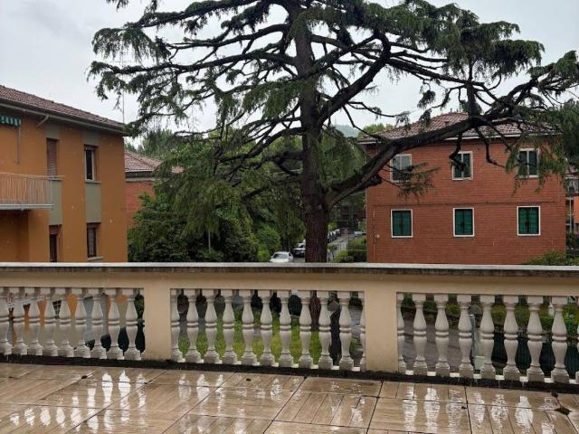 Villa in vendita a Casalecchio di Reno BO