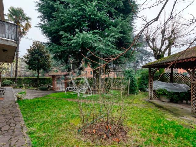 Villa in vendita a Casalecchio di Reno BO