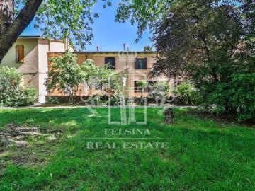Villa in vendita a Casalecchio di Reno BO