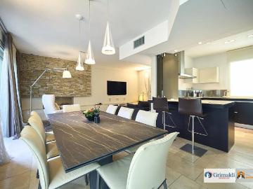 Villa in vendita a Casalecchio di Reno BO