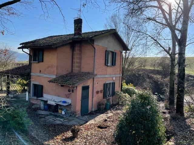 Villa in vendita a Casalecchio di Reno BO