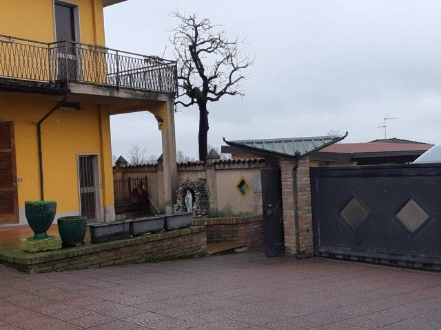 Villa in vendita a Casaletto Ceredano CR