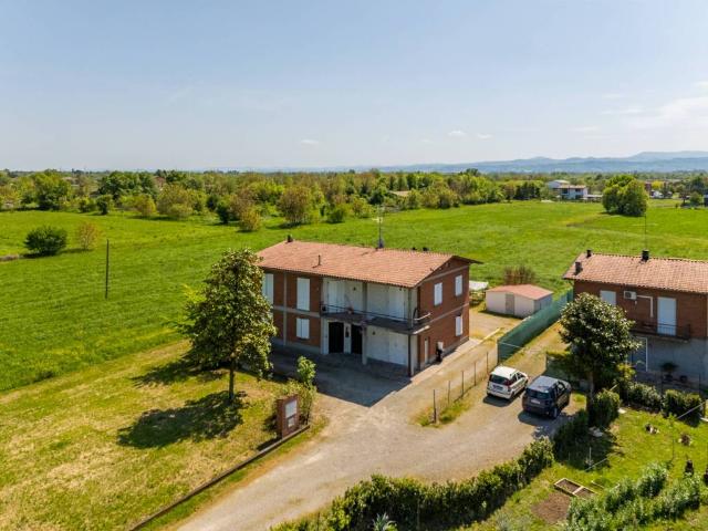 Villa in vendita a Casalgrande RE
