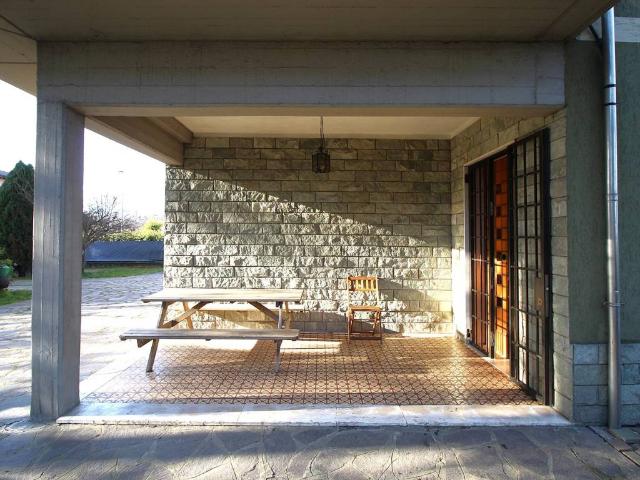 Villa in vendita a Casalgrande RE