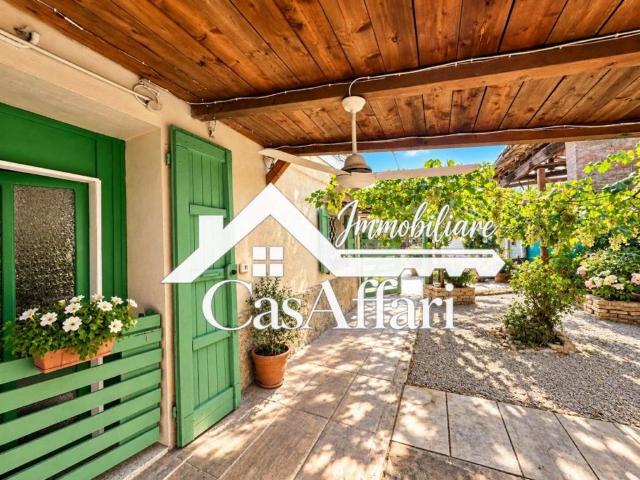 Villa in vendita a Casalgrande RE