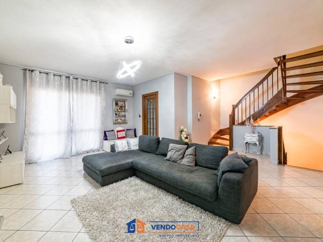 Villa in vendita a Casalgrasso CN